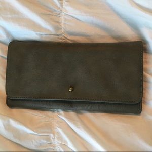 Dark green wallet